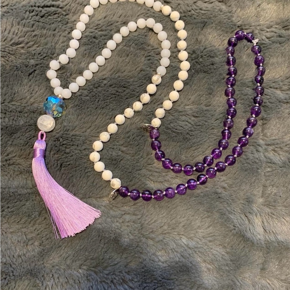 Hand Crafted Lavender Tassel Necklace with Purple and White Beads